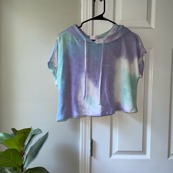 Pink Lily crop top - Picture 1 of 4